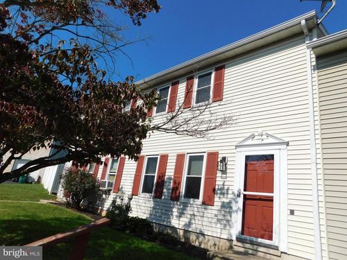 843 Lucilla Ct, LANCASTER, PA, 17603-5860 | Card Image