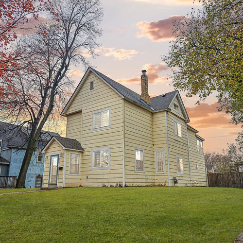 3253 Humboldt Ave N, Minneapolis, MN, 55412-2419 | Card Image