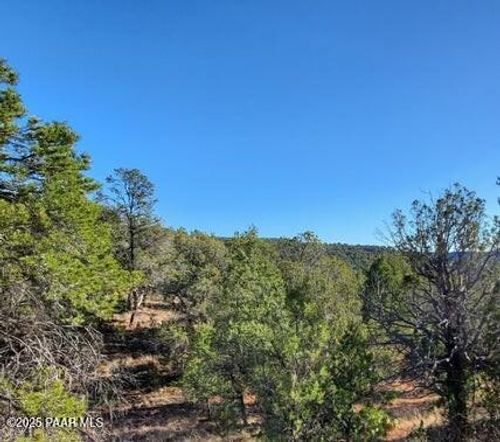 11 N Moonshine Rd, Seligman, AZ, 86337 | Card Image