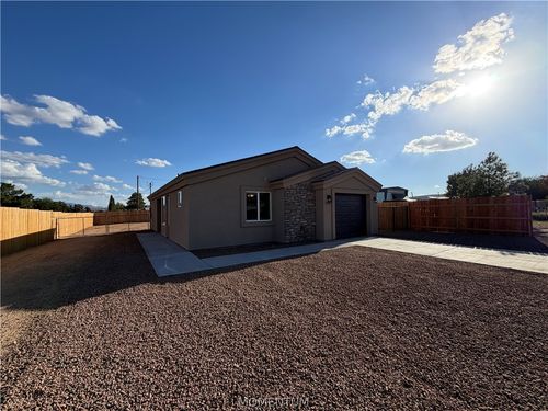 3120 E Devlin Ave, Kingman, AZ, 86409-2071 | Card Image