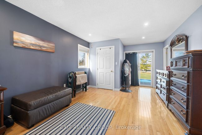 325 County Rd 30, House other with 2 bedrooms, 2 bathrooms and 25 parking in Bloomfield ON | Image 11