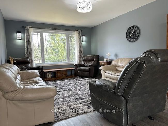 3137 River St, House other with 4 bedrooms, 2 bathrooms and 2 parking in Brooke Alvinston ON | Image 5