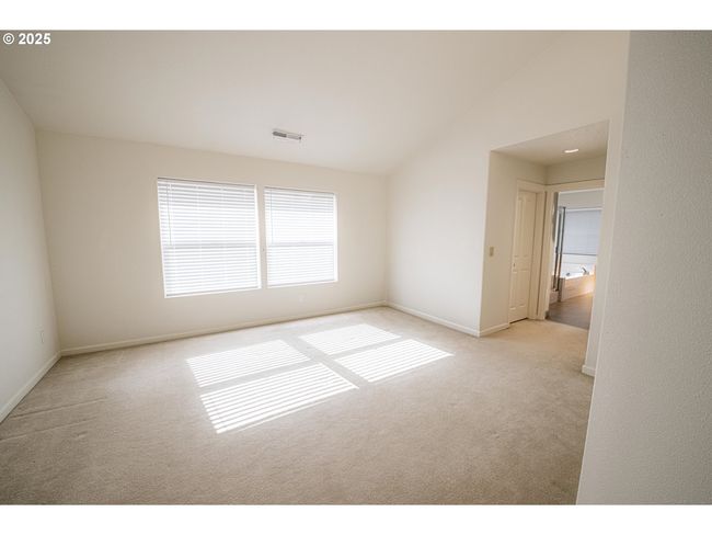 14868 Sw Citrine Loop, House other with 3 bedrooms, 3 bathrooms and 2 parking in Beaverton OR | Image 19