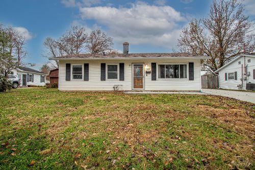 225 Sioux Dr, Loveland, OH, 45140-2431 | Card Image