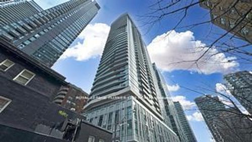 1702-77 Mutual St, Toronto, ON, M5B0B9 | Card Image