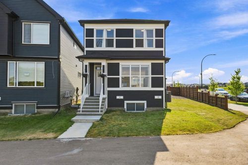 20305 45 St Se, Calgary, AB, T3M3W2 | Card Image