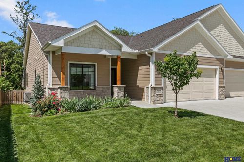 3500 Anaheim Ct, Lincoln, NE, 68506-1904 | Card Image