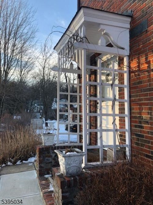 2-585 Ringwood Ave, Wanaque, NJ, 07465-2013 | Card Image