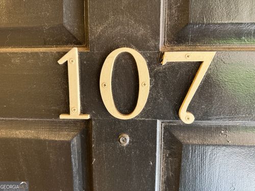 c107-250 Little St, Athens, GA, 30605-5404 | Card Image