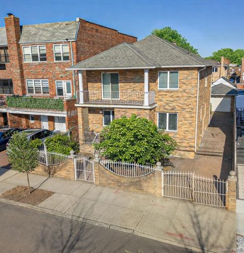 21-45 74th St, East Elmhurst, NY, 11370-1103 | Card Image