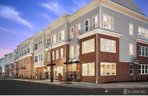 13 Bond St, North Brunswick, NJ, 08902-5034 | Card Image