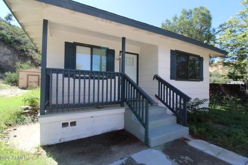6052 Cleveland Ave, Miami, AZ, 85539-9707 | Card Image