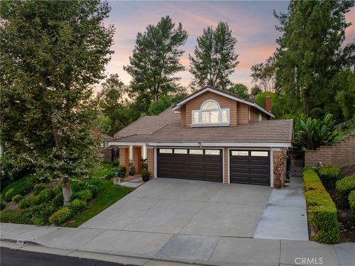 815 Via Gregorio, San Dimas, CA, 91773-3933 | Card Image