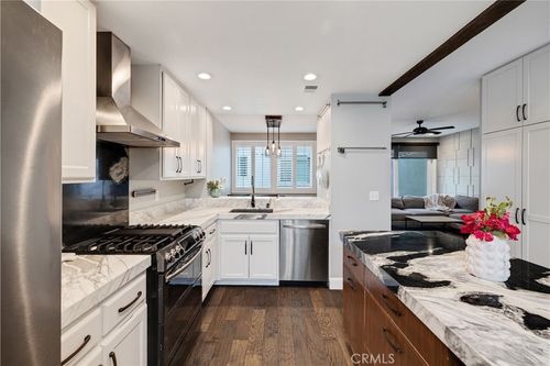 50-501 Herondo St, Hermosa Beach, CA, 90254-5153 | Card Image