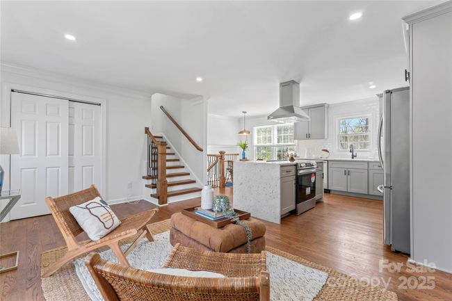 6914 Idlewild Rd, House other with 4 bedrooms, 2 bathrooms and null parking in Charlotte NC | Image 5