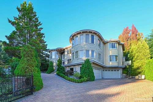 3063 Plateau Blvd, Coquitlam, BC, V3E2Y7 | Card Image