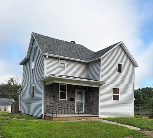 4802 King Hill Ave, Saint Joseph, MO, 64504-1111 | Card Image