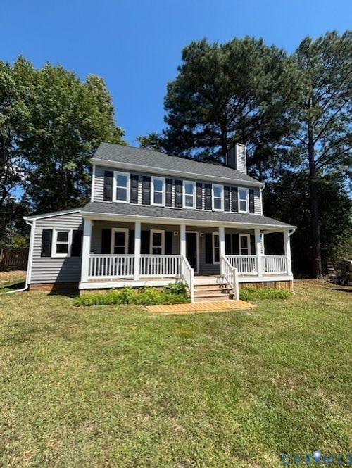 9401 Fenestra Cir, North Chesterfield, VA, 23237-3173 | Card Image