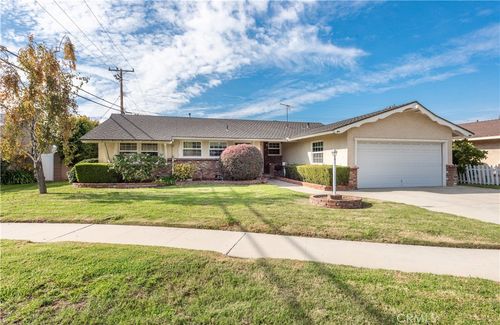 1207 Sycamore Ave, Fullerton, CA, 92831-2110 | Card Image