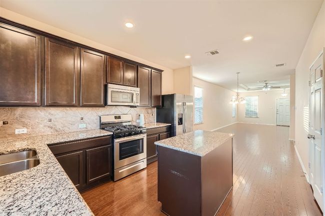 465 Moonwalker Trl, House other with 3 bedrooms, 2 bathrooms and 4 parking in Buda TX | Image 5