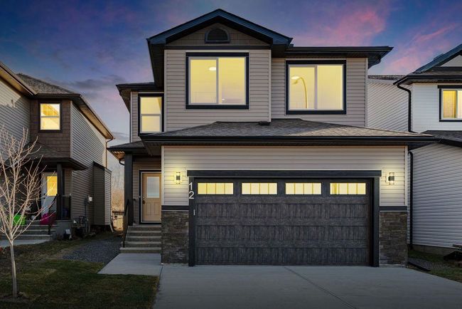 12 Lakewood Circle, Home with 3 bedrooms, 2 bathrooms and 4 parking in Strathmore AB | Image 3