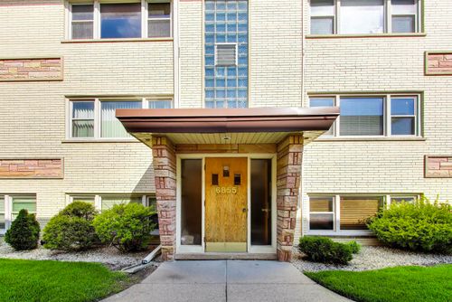 1n-6855 Olmsted Ave, Chicago, IL, 60631-1206 | Card Image