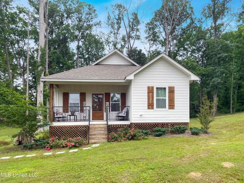 133 Camellia Cir, Florence, MS, 39073-8632 | Card Image