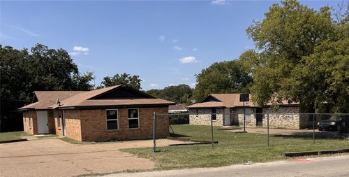 5332 Flamingo Road, Fort Worth, TX, 76119 | Card Image