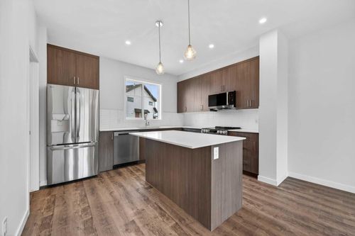 205-28 Red Embers Plaza Ne, Calgary, AB, T3N2W1 | Card Image