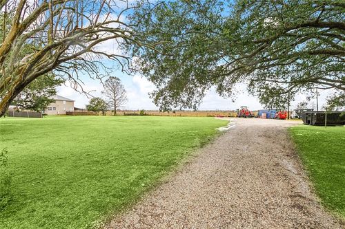 123 Luke Dr, Des Allemands, LA, 70030-3201 | Card Image