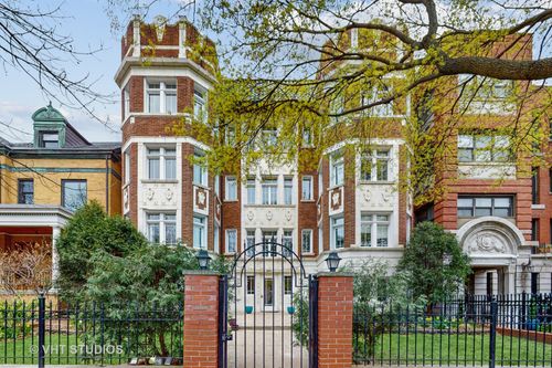 apt-1w-4550 N Malden St, Chicago, IL, 60640-6760 | Card Image