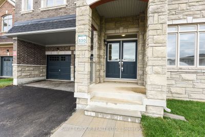 492 Skinner Rd, House other with 5 bedrooms, 4 bathrooms and 4 parking in Waterdown ON | Image 3