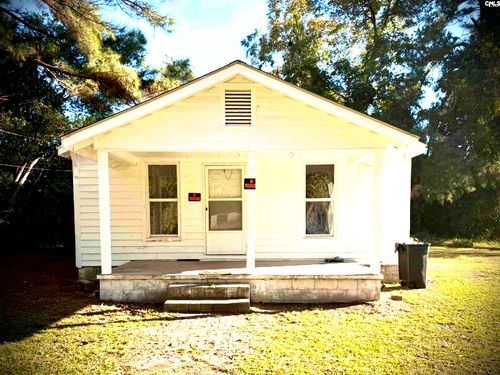 154 W Pine St, Johnsonville, SC, 29555-4114 | Card Image