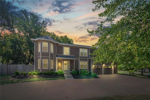 14515 S Shannan St, Olathe, KS, 66062-9779 | Card Image