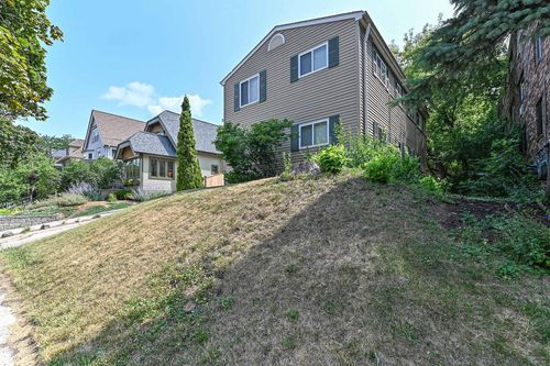 2522-2520 N Murray Avenue, Milwaukee, WI, 53211 | Card Image