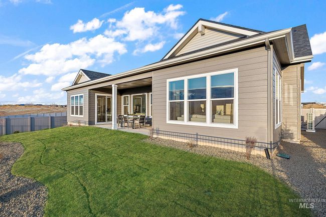 2195 N Kenora Ave, House other with 3 bedrooms, 3 bathrooms and 3 parking in Star ID | Image 31