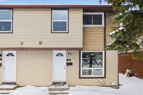 11-2570 Southvale Cres, Ottawa, ON, K1B5B7 | Card Image