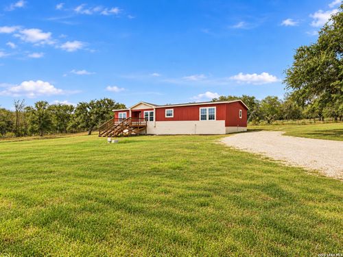 2189 Hickory Forrest Dr, Seguin, TX, 78155-8529 | Card Image
