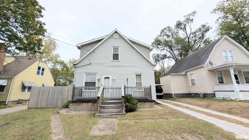 315 Pekin Ave, East Peoria, IL, 61611-2440 | Card Image