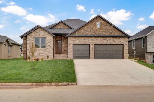 2971 W Teton Dr, Springfield, MO, 65810-1340 | Card Image