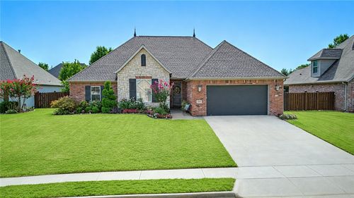 6505 S 36th St, Rogers, AR, 72758-9046 | Card Image