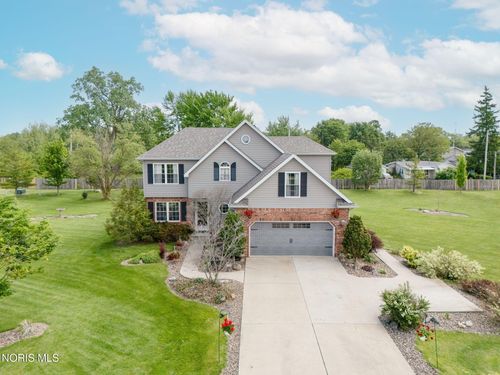 3992 Wallingford Ct, Genoa, OH, 43430-9601 | Card Image