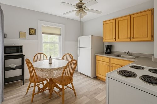 2-1569 Concord St, Framingham, MA, 01701-3591 | Card Image
