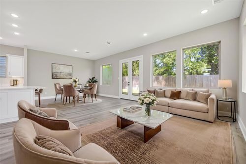 4902 Wunder Way, Houston, TX, 77069-1567 | Card Image