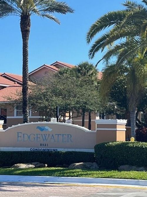 201-8871 Wiles Rd, Coral Springs, FL, 33067-1880 | Card Image