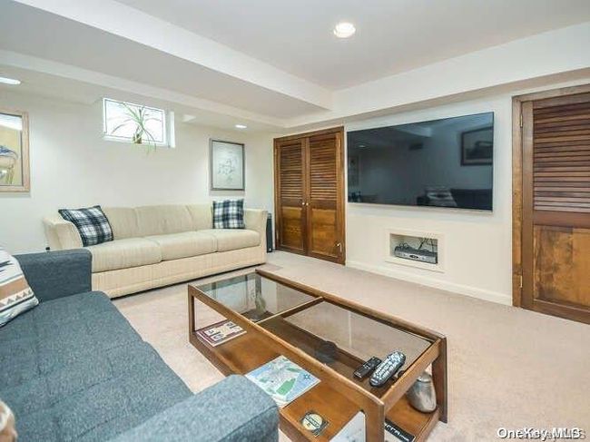 15 Longview Rd, House other with 3 bedrooms, 4 bathrooms and null parking in Port Washington NY | Image 28