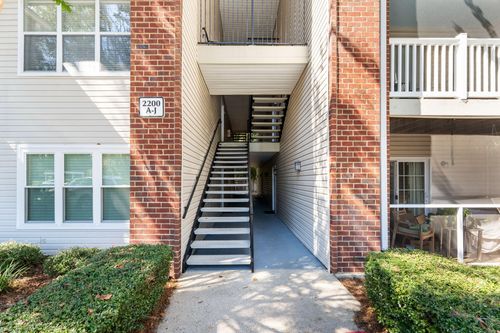 unit-2200e-2011 N Highway 17, Mount Pleasant, SC, 29466 | Card Image
