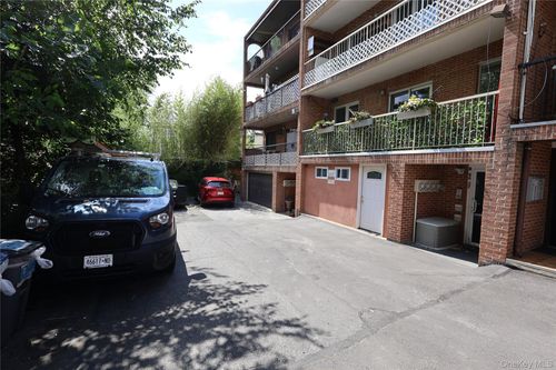 6637A Jay Ave, Maspeth, NY, 11378-1670 | Card Image