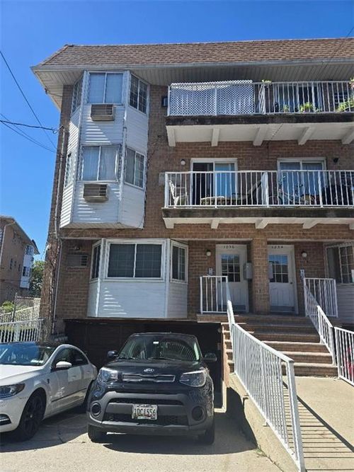 71-1236 E 82nd St, Brooklyn, NY, 11236-4959 | Card Image