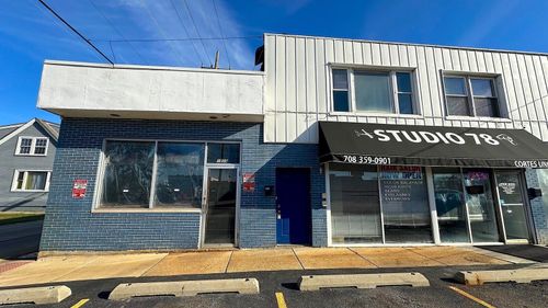 1907-1907 N 19th Ave, Melrose Park, IL, 60160-1206 | Card Image